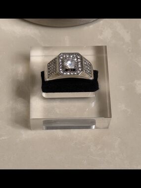 Men's Silver-Tone Cubic Zirconia Statement Ring - Silver